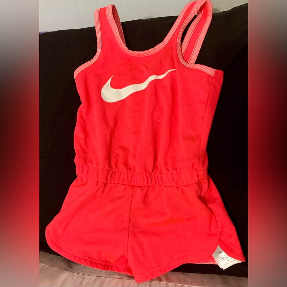 Nike romper
